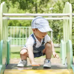 Czapka z daszkiem a UV: Czy chroni przed słońcem? Sprawdź!